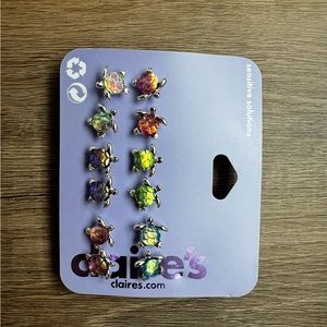 Claire’s Turtle Earrings